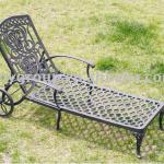 cast alum wheeled lounge chair