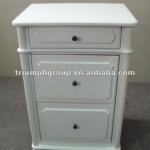 Wooden 3 Drawers Chest