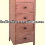 Red OAK Tell chest/5 drawer chest