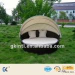 Leisure Rattan Wicker Daybed With Canopy