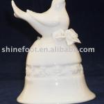 3.8&#39;&#39;ceramic bell C1-B04 with animal for holiday decoration (E525) C1-B04