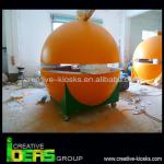 China 2013 newest movable outdoor orange shape juice kiosks FG13091001