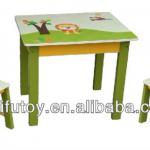 F0267+F0268 Kids wooden table and chiars F0267+F0268