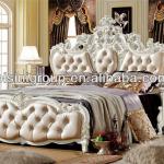 Luxury European Style Double Bed in Pearly Paint White Roses BF11-1102b