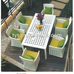 Luxury European Style White Outdoor Dining Sets/ Snow White Rattan Outdoor Furniture C005