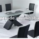 Modern design dining table sets with tempered glass and Mdf legs T-045