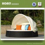 Rattan round sun lounger or patio daybed with canopy HLWL021