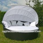 Round Rattan Daybed With Canopy 10177