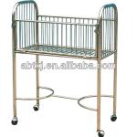 Stainless steel four castors hospital infant bed B19